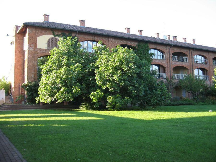 Cascina Radice Bed and Breakfast Arluno Εξωτερικό φωτογραφία